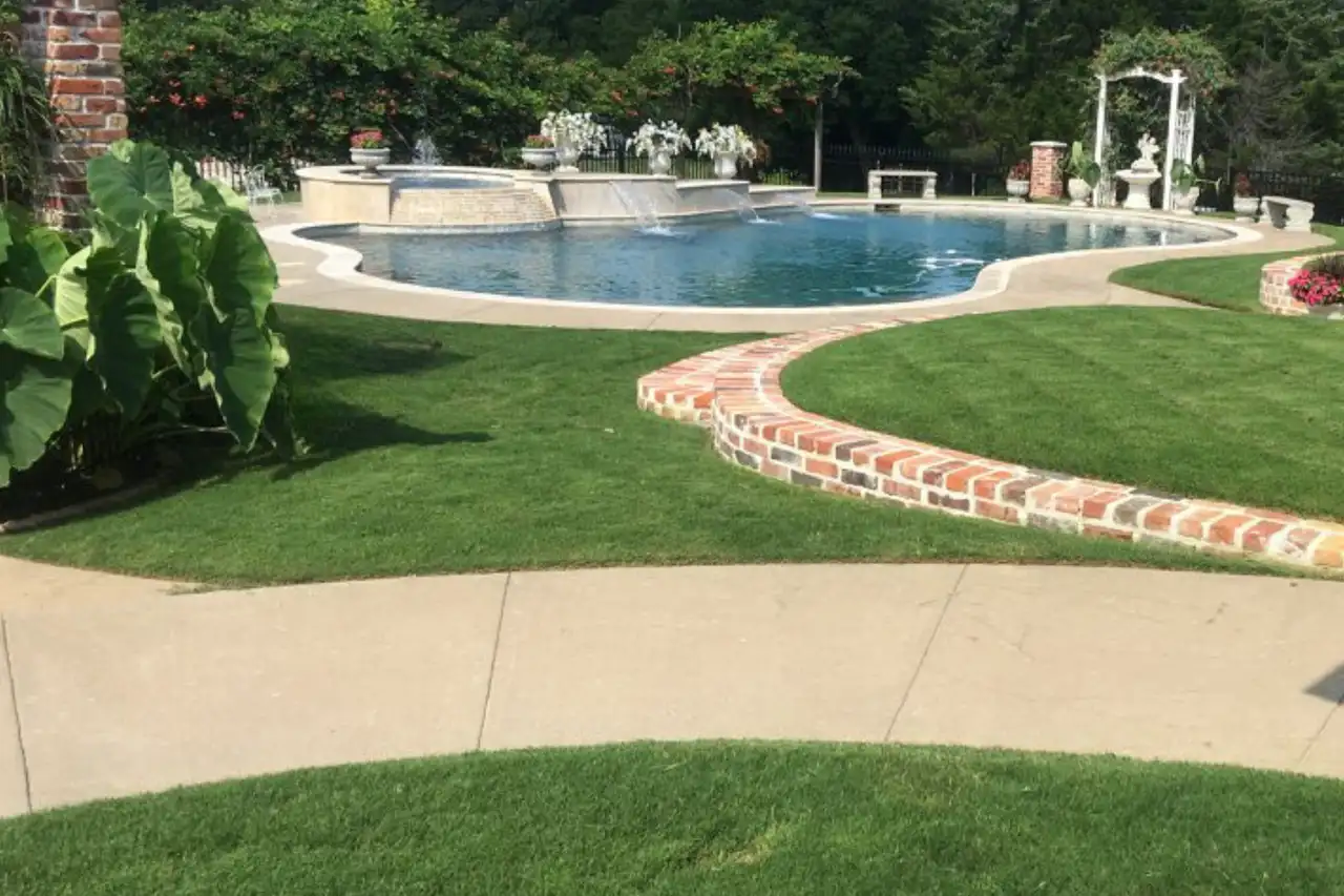 Freshly mowed Bermuda lawn in Midlothian TX
