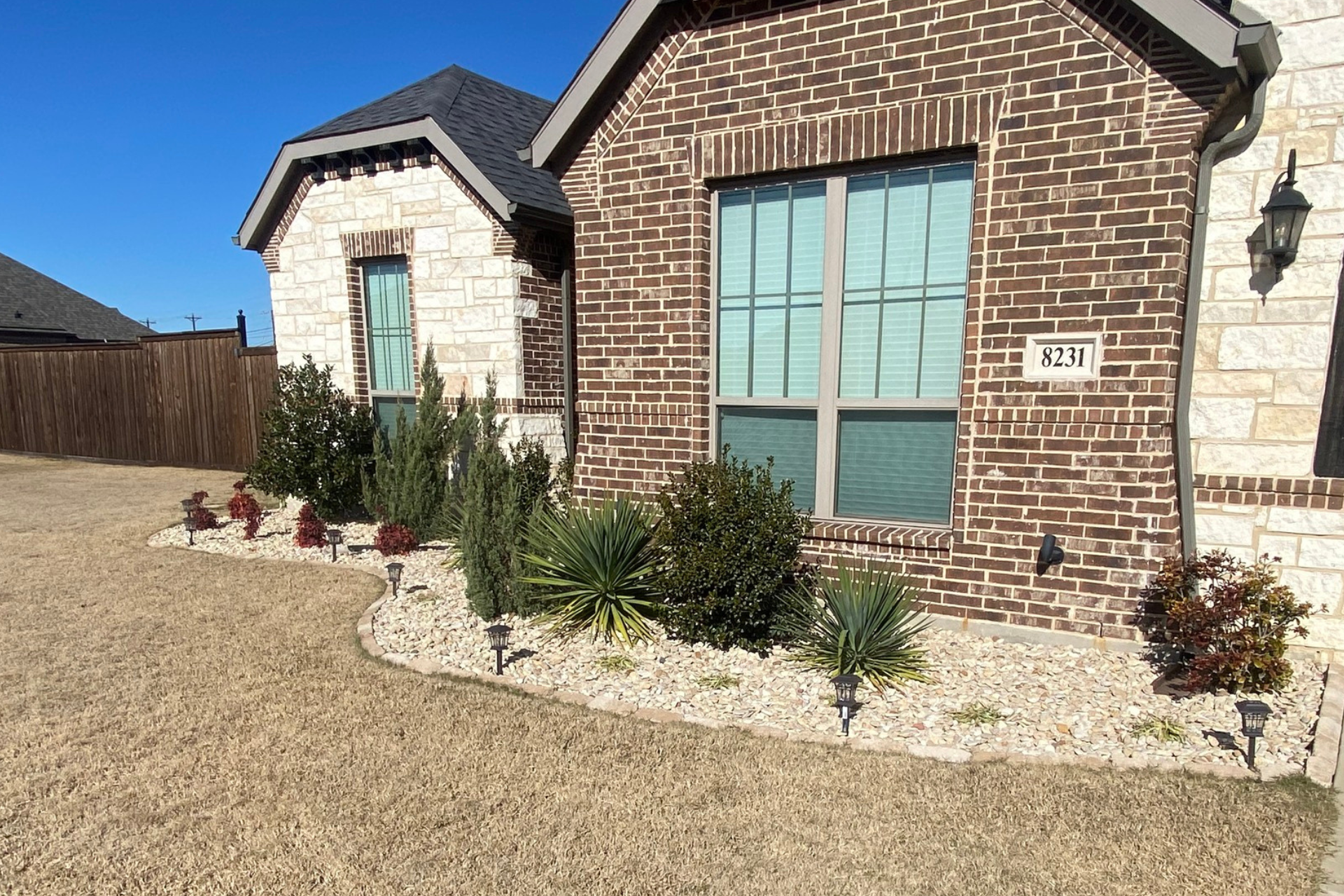 Landscape Shrub & Bush Trimming